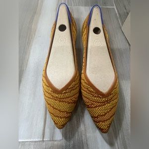 Rothy’s 8.5 New golden zebra points